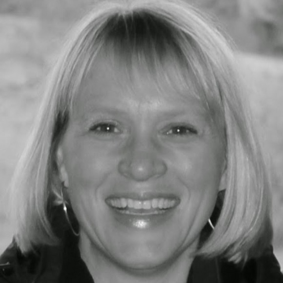 Meet your Posher, Lesley - Picture 1 of 1